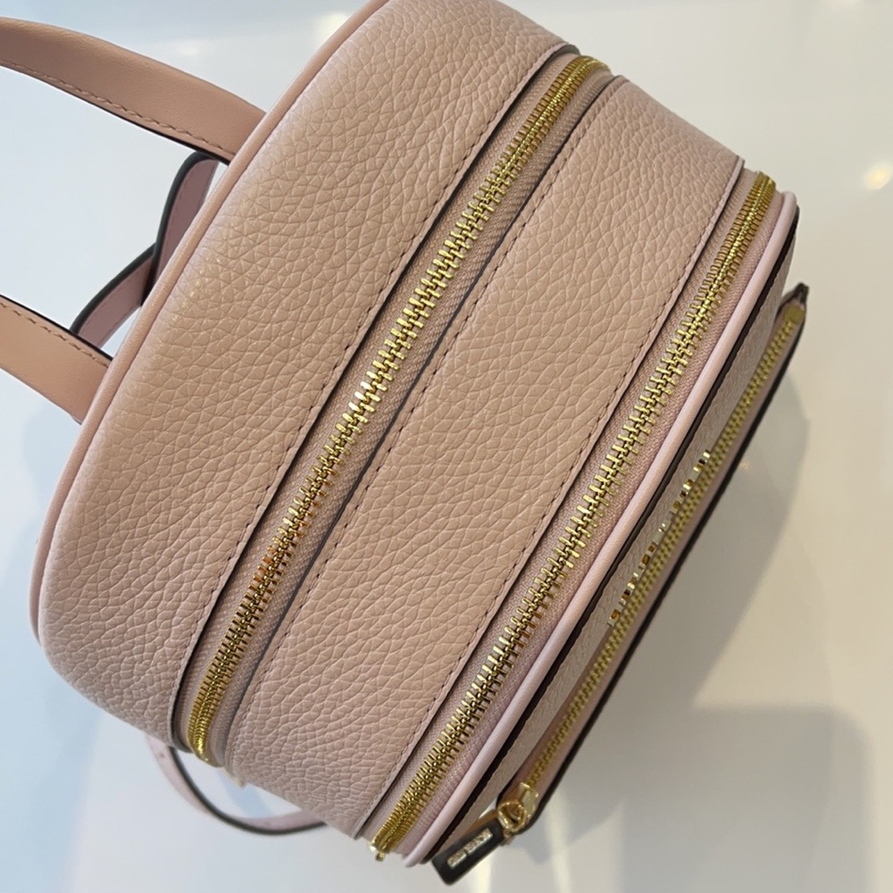 Michael Kors Adina MD Backpack Leather - Picture 10 of 13
